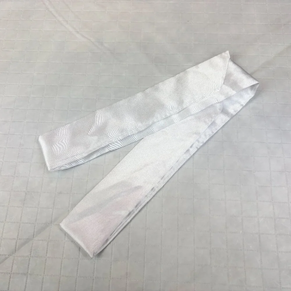 Minimalist elegant simple white satin skinny scarf twilly. New no tags